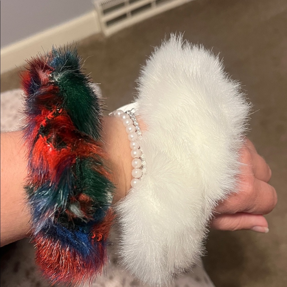 Set of 2 Fabulous Furs Scrunchies White Green and Red